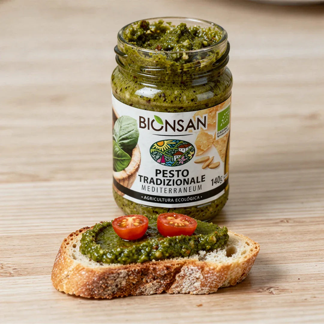 Pesto Tradicional con Piñones Eco 140g - Borboletamarket